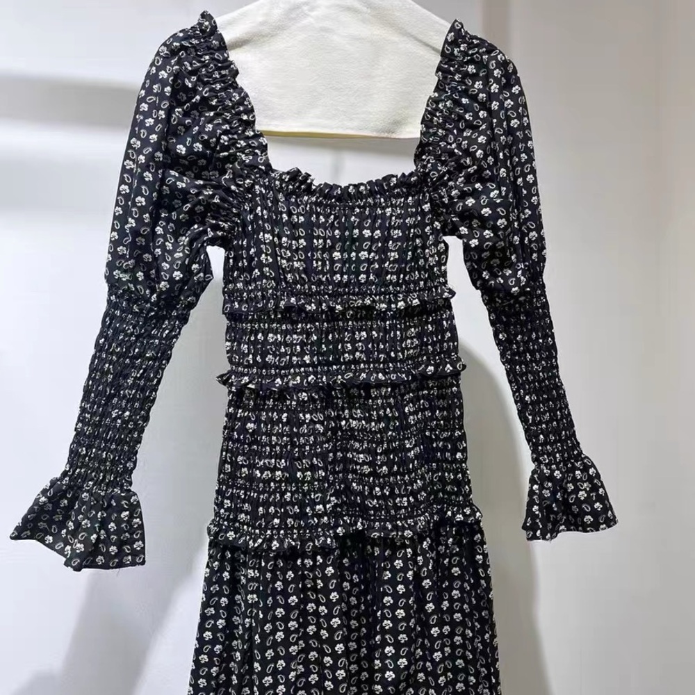 Doen Bellamy - Floral Long Sleeve Dress - Black